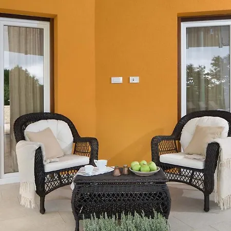Charming Tartufo With Private Pool Near Pula Villa Svetvinčenat
