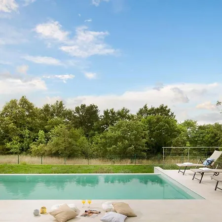 Charming Tartufo With Private Pool Near Pula * Svetvincenat